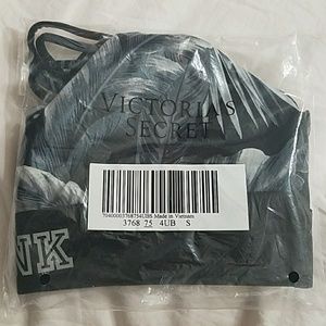 PINK VS Ultimate unlined strappy sports bra